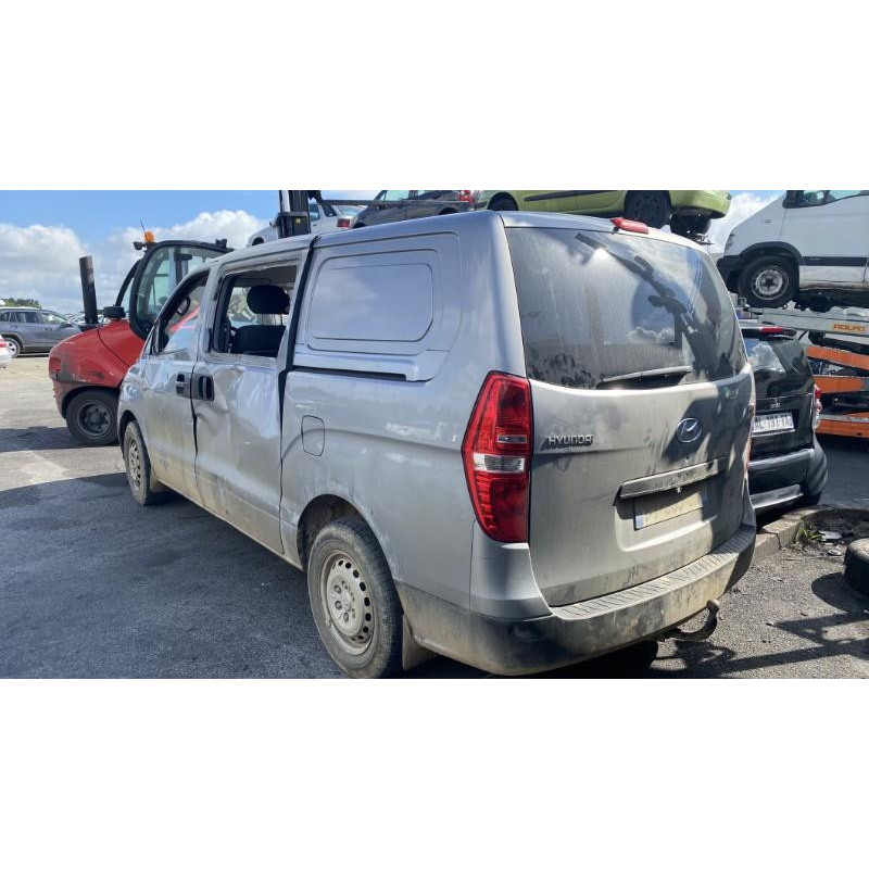HYUNDAI H1 2 STAREX 2.5 CRDI - 16V TURBO Photo n°17