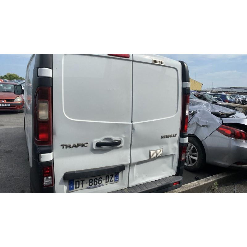 RENAULT TRAFIC 3 COURT PHASE 1 1.6 DCI - 16V TURBO Photo n°7