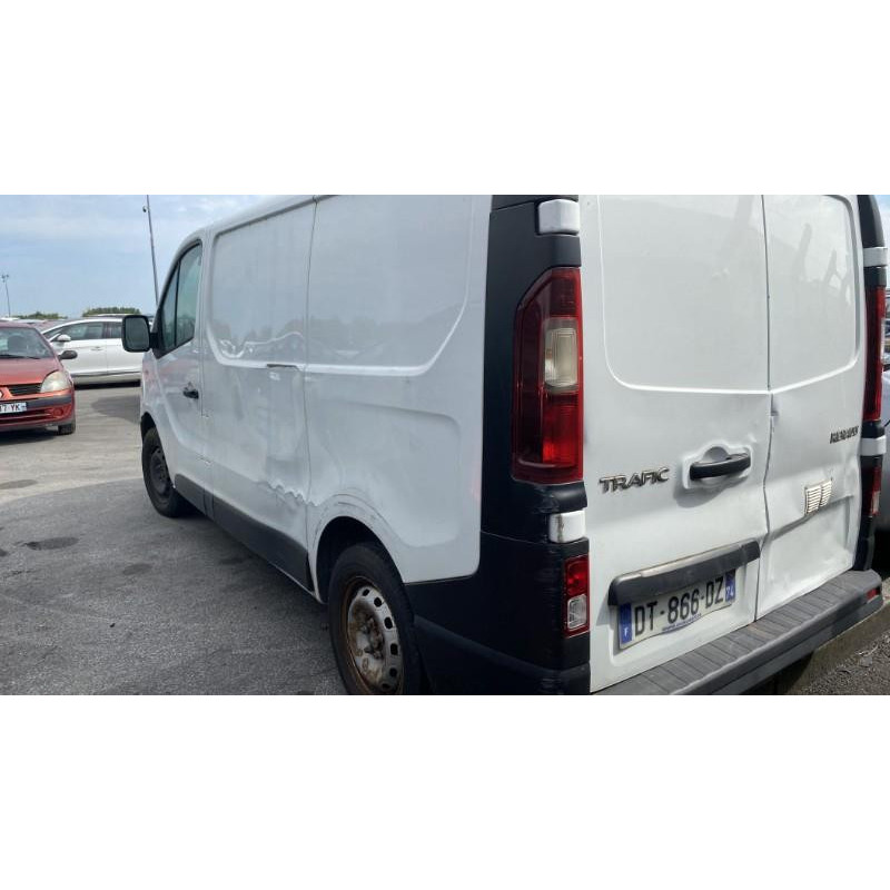 RENAULT TRAFIC 3 COURT PHASE 1 1.6 DCI - 16V TURBO Photo n°13