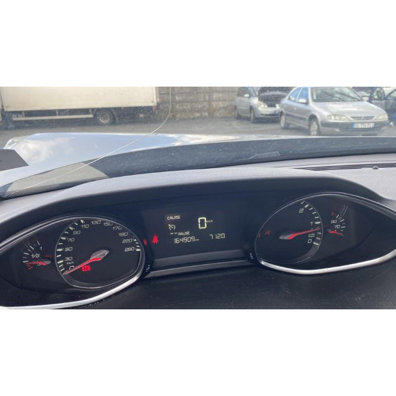 PEUGEOT 308 2 PHASE 1 1.6 HDI - 8V TURBO Photo n°7