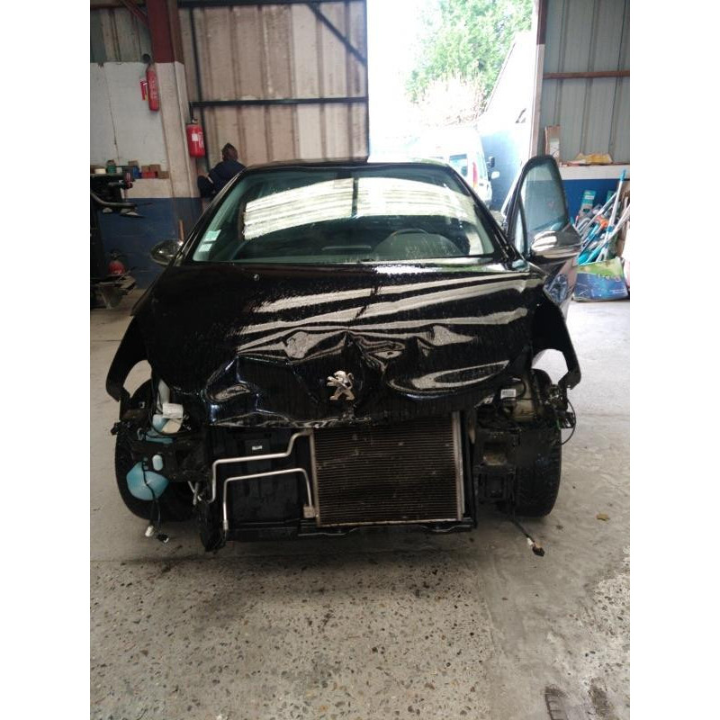 PEUGEOT 208 1 PHASE 2 1.2 VTI - 12V Photo n°2