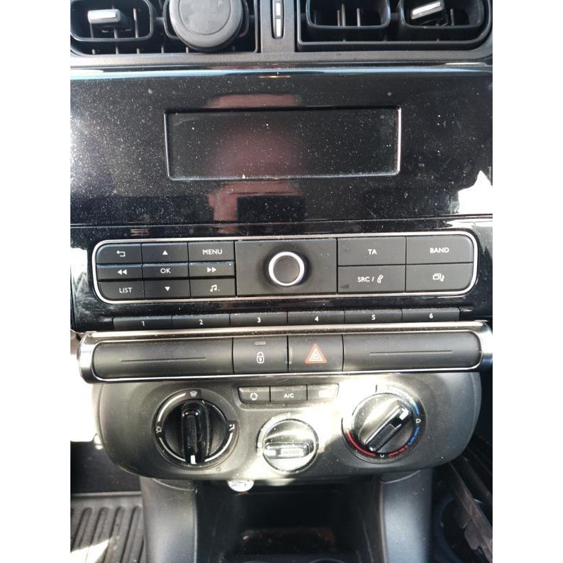 CITROEN C3 3 PHASE 1 1.2 VTI - 12V Photo n°5