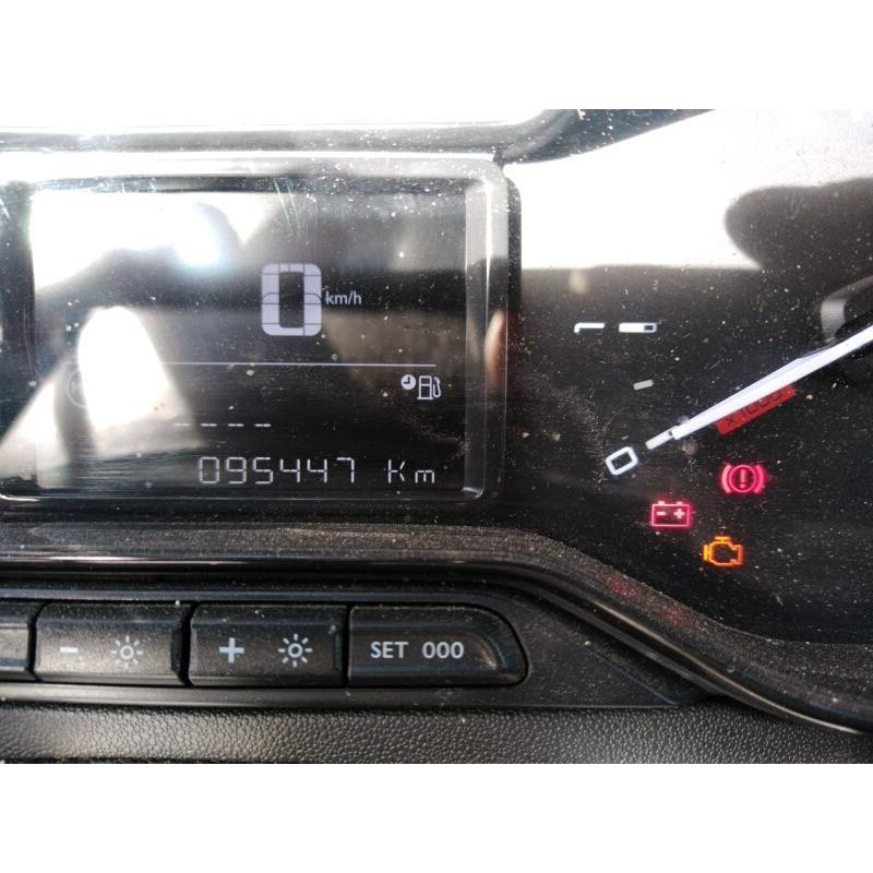 CITROEN C3 3 PHASE 1 1.2 VTI - 12V Photo n°11