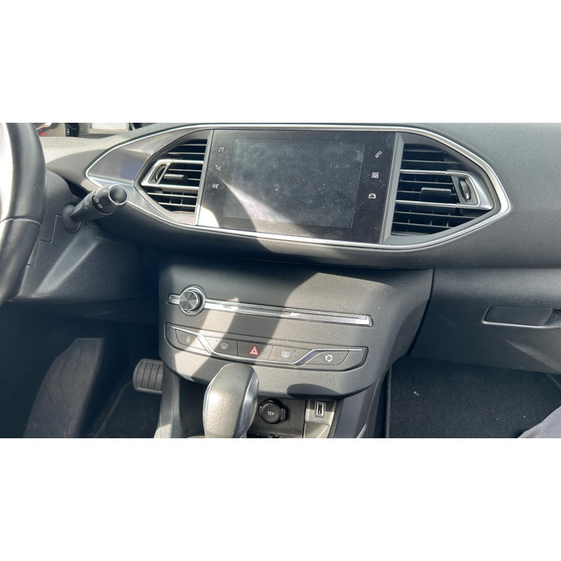 PEUGEOT 308 2 SW PHASE 2 BREAK 1.2 PURETECH - 12V TURBO Photo n°5