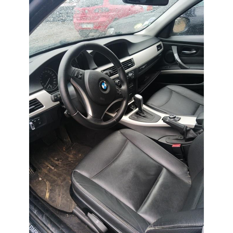 BMW SERIE 3 E91 TOURING PHASE 2 BREAK 330xd 3.0D - 24V L6 TURBO 4X4 Photo n°15