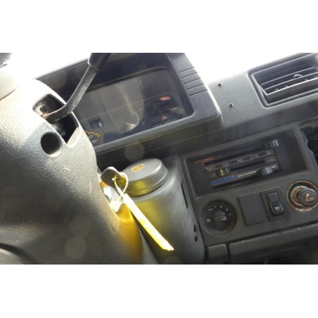 KIA BESTA 2.2D - 8V Photo n°1