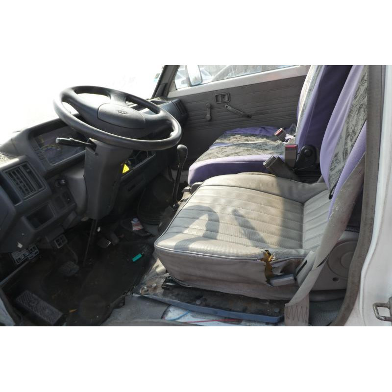 KIA BESTA 2.2D - 8V Photo n°3