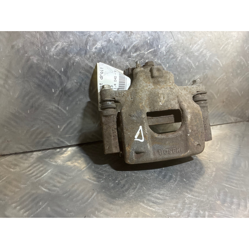 Etrier avant droit (freinage) TOYOTA AYGO 1 Photo n°3