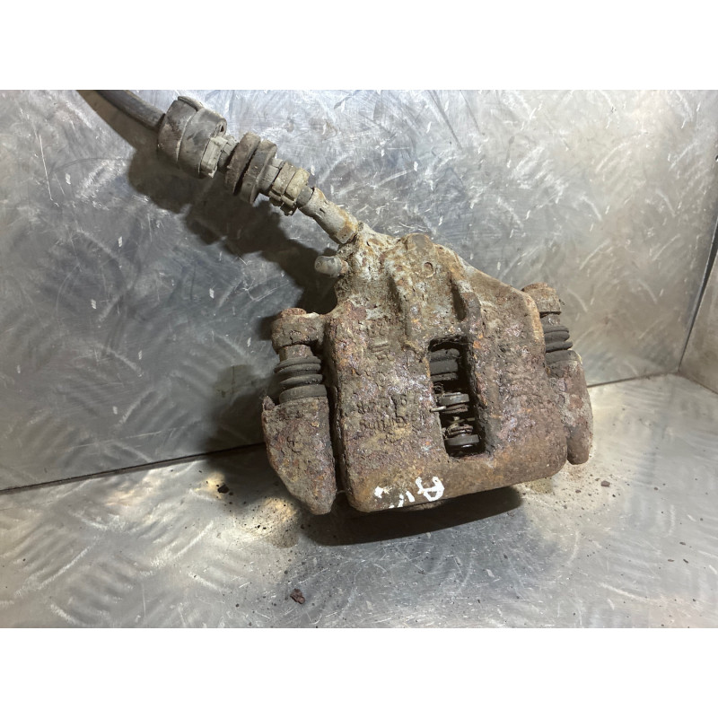Etrier avant droit (freinage) ALFA ROMEO 145 Photo n°3