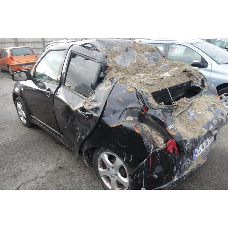 Etrier avant gauche (freinage) SUZUKI SWIFT 3 Photo n°7