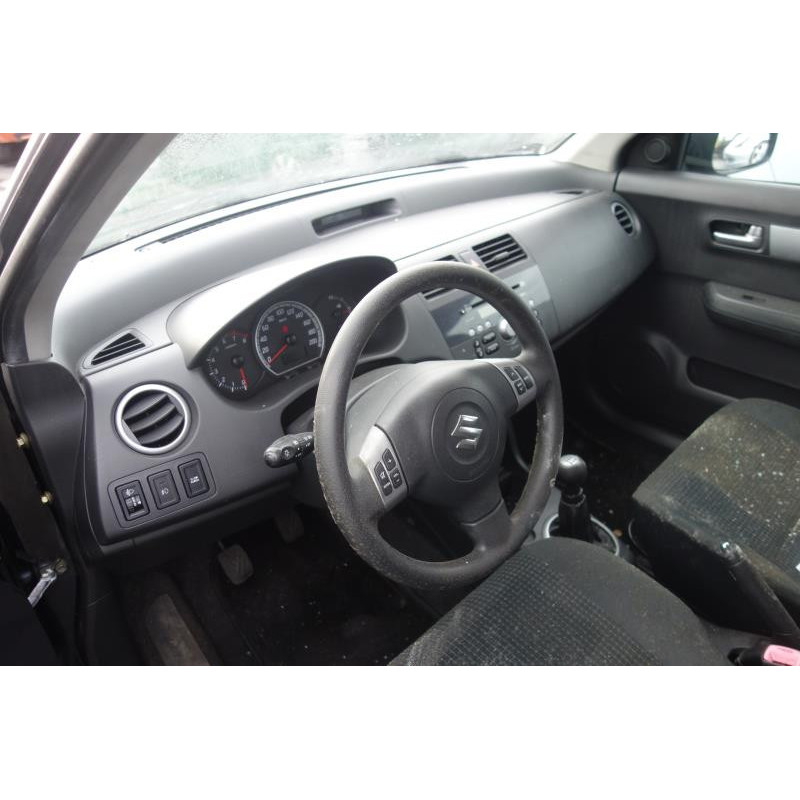 Etrier avant gauche (freinage) SUZUKI SWIFT 3 Photo n°8