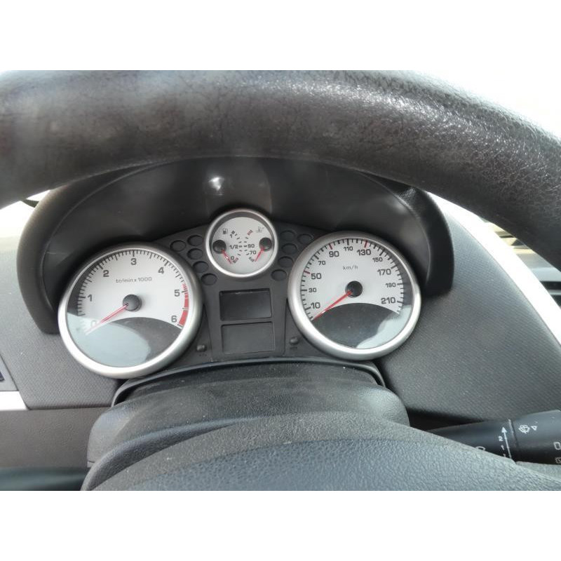Etrier avant droit (freinage) PEUGEOT 207 Photo n°8