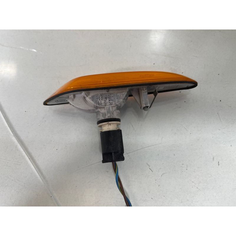 Repetiteur clignotant avant droit  (Feux) BMW X3 E83 Photo n°3