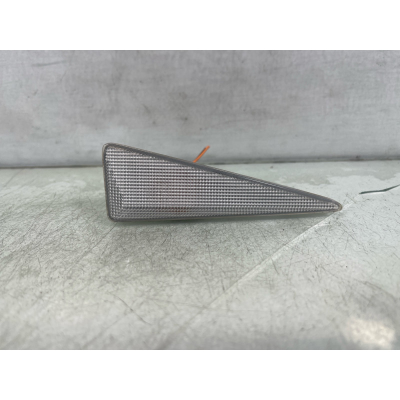 Repetiteur clignotant avant gauche (Feux) RENAULT SCENIC 2 Photo n°3
