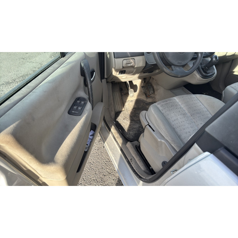 Malle/Hayon arriere RENAULT SCENIC 2 Photo n°13