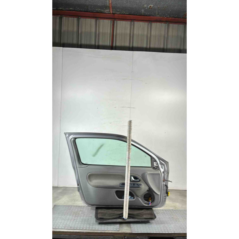 Porte avant gauche RENAULT CLIO 2 Photo n°3