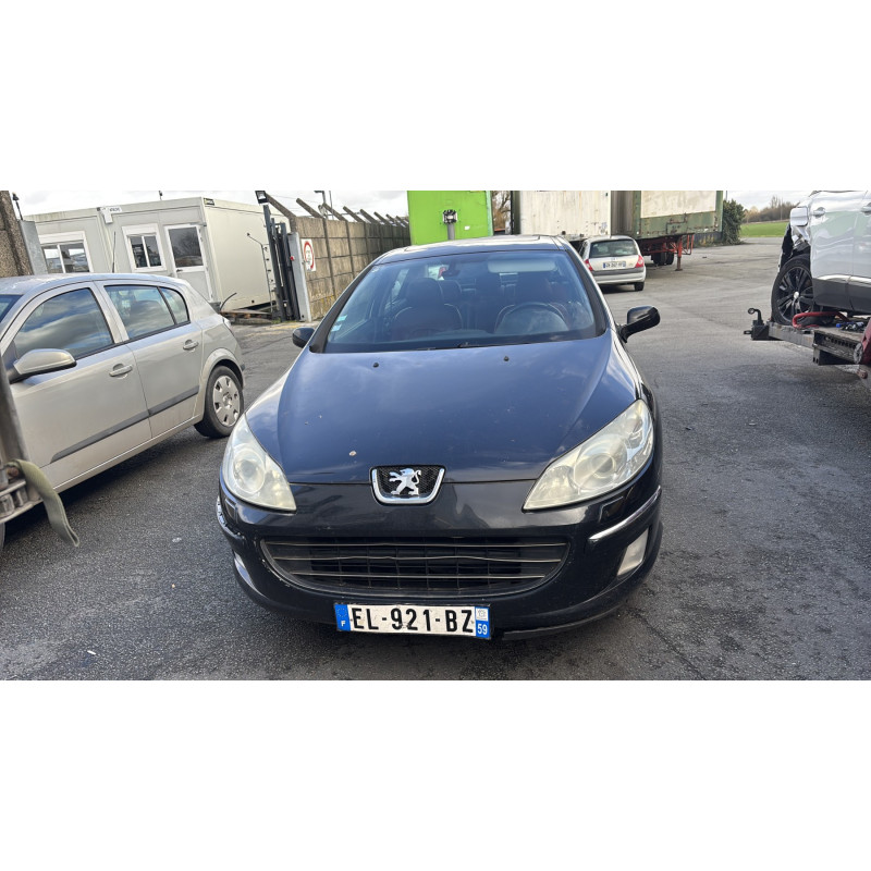 Feu arriere stop central PEUGEOT 407 Photo n°6