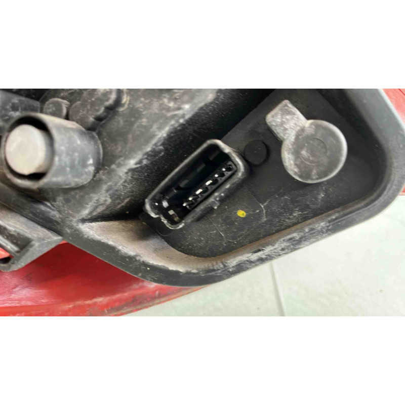 Feu arriere principal droit (feux) RENAULT CLIO 3 Photo n°4