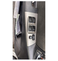 Feu arriere stop central TOYOTA COROLLA 10