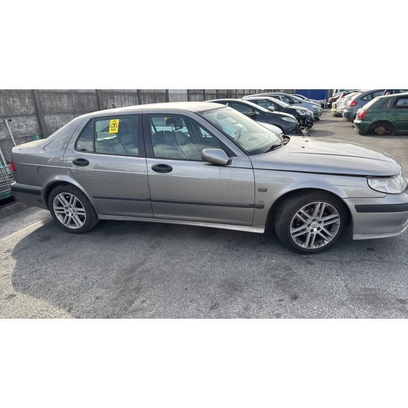 Capot SAAB 9.5 1 Photo n°12