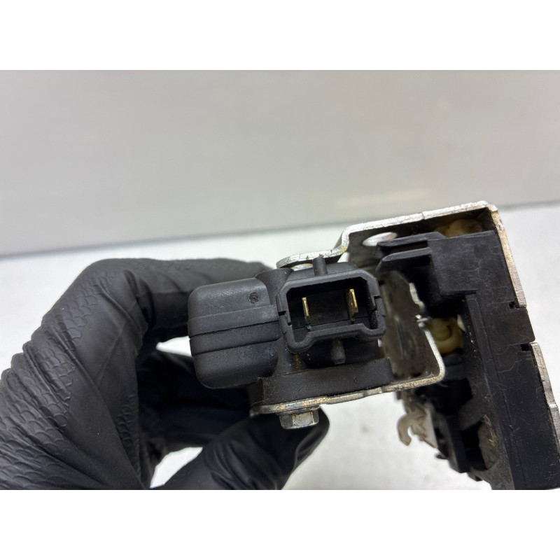 Serrure arriere droit DACIA DUSTER 1 Photo n°4