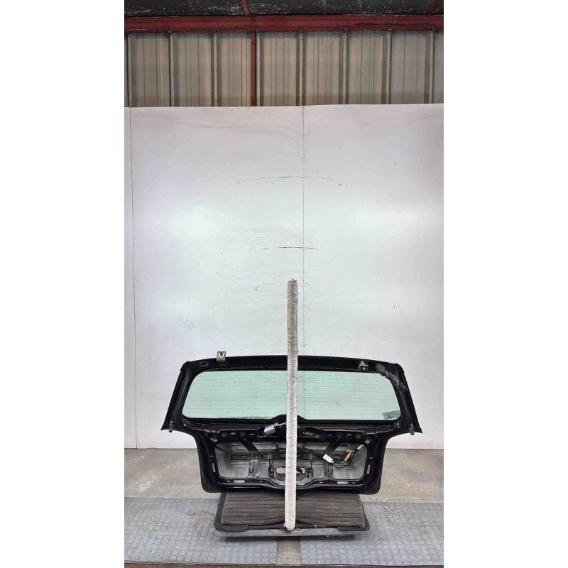 Malle/Hayon arriere VOLKSWAGEN POLO 4 Photo n°4