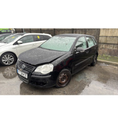 Malle/Hayon arriere VOLKSWAGEN POLO 4