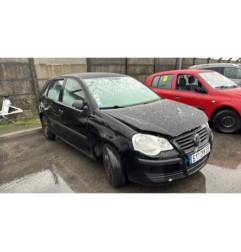 Malle/Hayon arriere VOLKSWAGEN POLO 4
