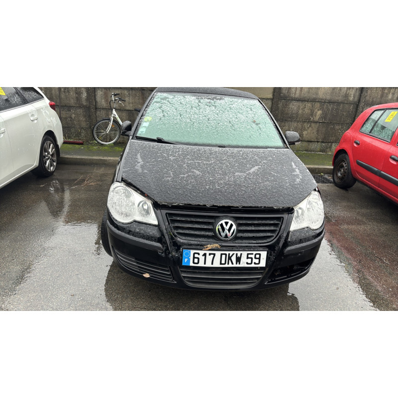 Malle/Hayon arriere VOLKSWAGEN POLO 4 Photo n°12