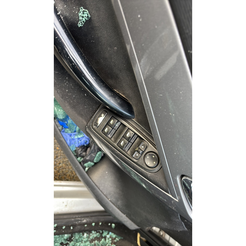 Anti brouillard droit (feux) CITROEN C4 PICASSO 1 Photo n°15