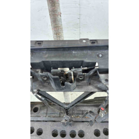 Face avant MAZDA 3 2