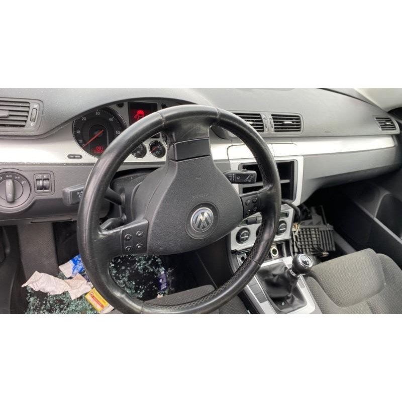 Retroviseur gauche VOLKSWAGEN PASSAT 5 Photo n°14