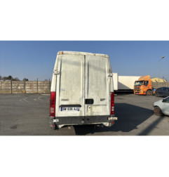 Serrure avant gauche IVECO DAILY 3