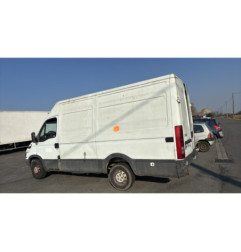 Serrure avant gauche IVECO DAILY 3
