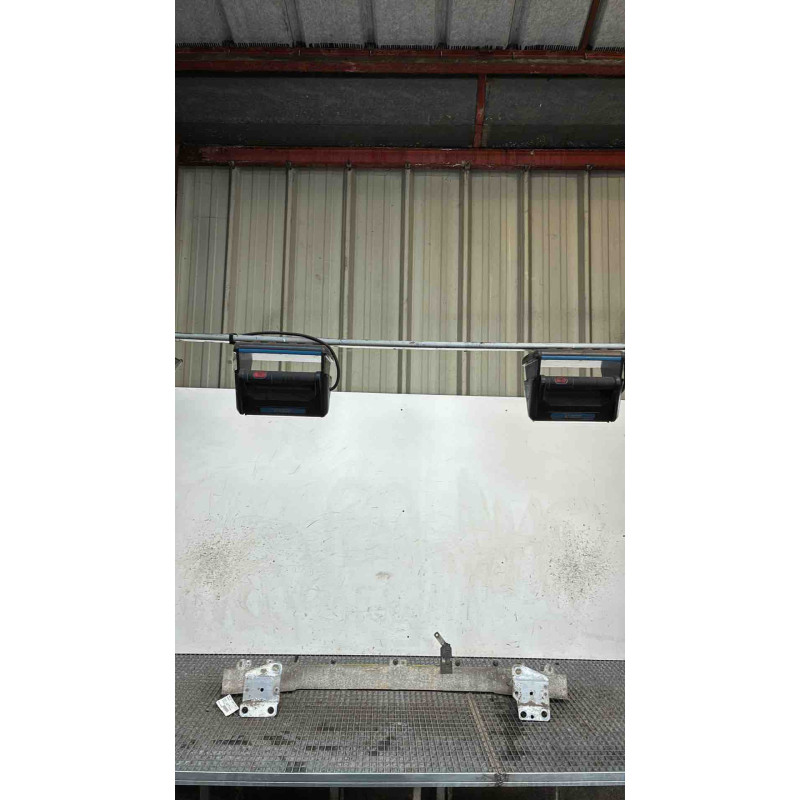 Renfort pare choc avant (traverse) RENAULT SCENIC 3 Photo n°1