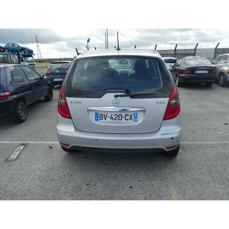 Feu arriere stop central MERCEDES CLASSE A 169 Photo n°5