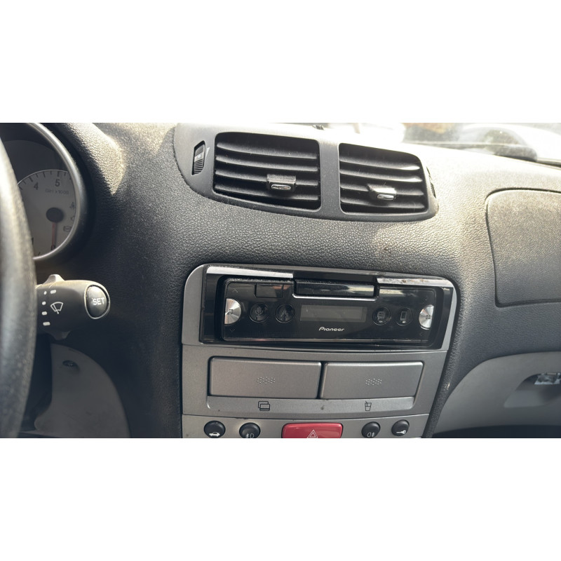 Porte avant gauche ALFA ROMEO 147 Photo n°19