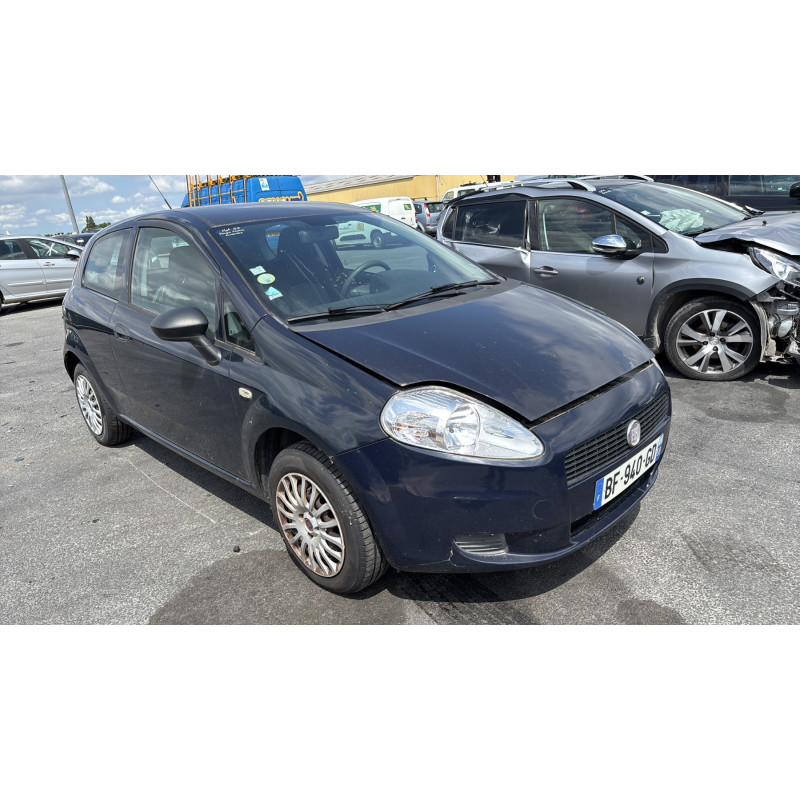 Aile avant gauche FIAT GRANDE PUNTO Photo n°6