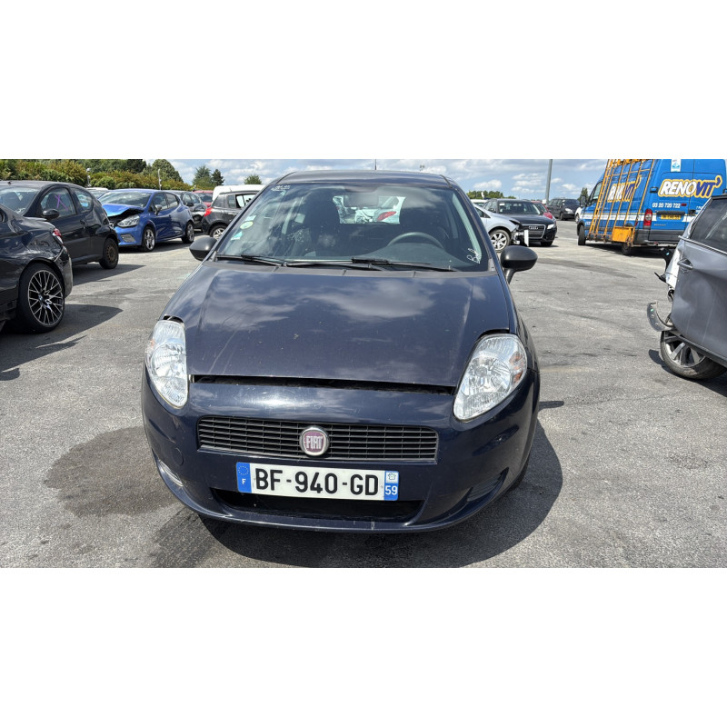 Aile avant gauche FIAT GRANDE PUNTO Photo n°12