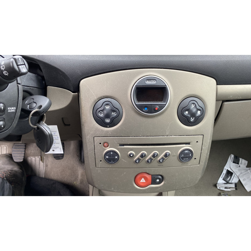 Boitier air bag RENAULT CLIO 3 Photo n°19