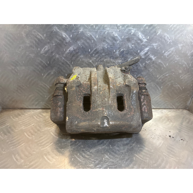 Etrier avant gauche (freinage) SSANGYONG STAVIC Photo n°1