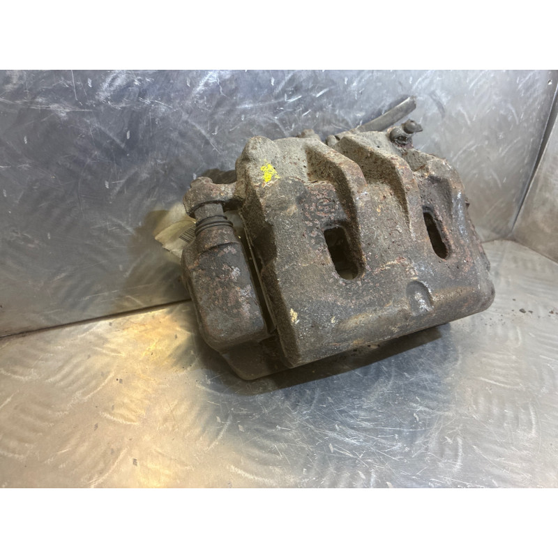 Etrier avant gauche (freinage) SSANGYONG STAVIC Photo n°2
