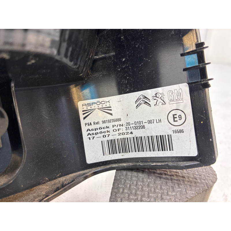 Feu arriere principal gauche (feux) TOYOTA PROACE 3 CITY Photo n°5