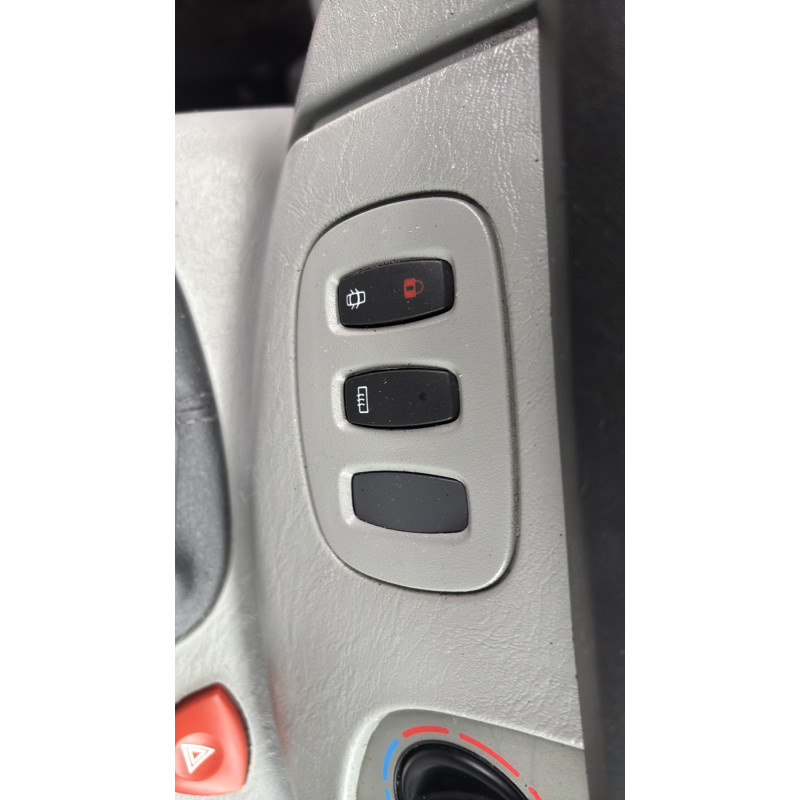 Amortisseur avant gauche RENAULT TRAFIC 2 Photo n°20