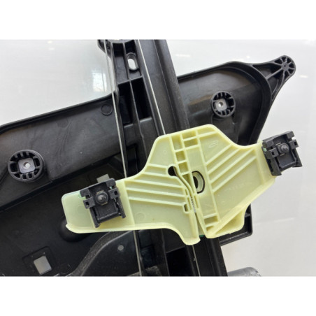 Leve vitre electrique avant gauche TOYOTA PROACE 3 CITY Photo n°1