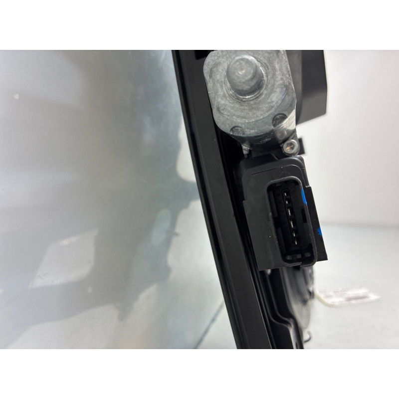 Leve vitre electrique avant gauche TOYOTA PROACE 3 CITY Photo n°3