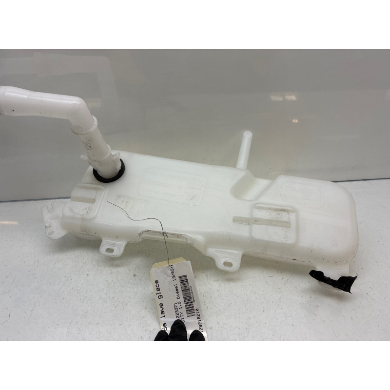 Vase de lave glace TOYOTA PROACE 3 CITY Photo n°5