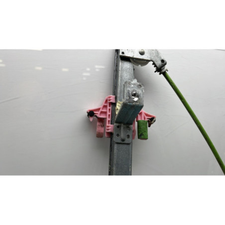 Leve vitre electrique avant droit CITROEN JUMPY 2 Photo n°1