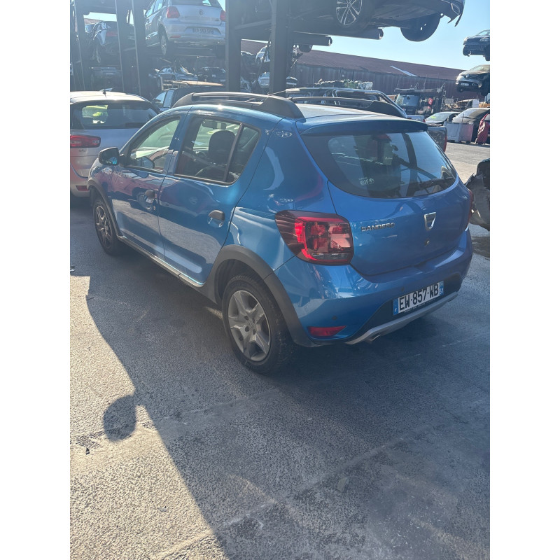 DACIA SANDERO 2 PHASE 2 STEPWAY 1.5 BLUE DCI - 8V TURBO Photo n°10
