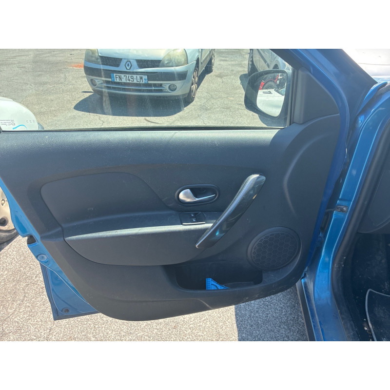 DACIA SANDERO 2 PHASE 2 STEPWAY 1.5 BLUE DCI - 8V TURBO Photo n°13